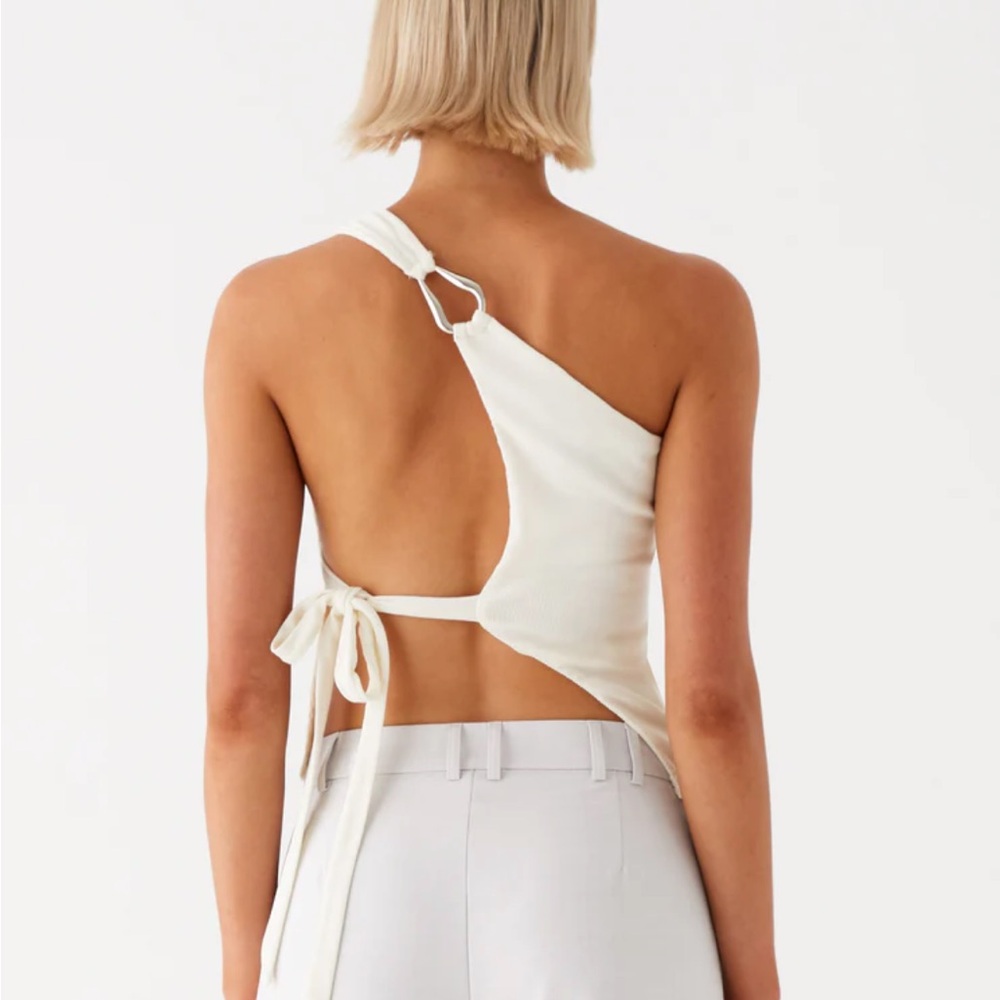 Peppermayo Safiya One Shoulder Top NWT tie back and silver hardware decal